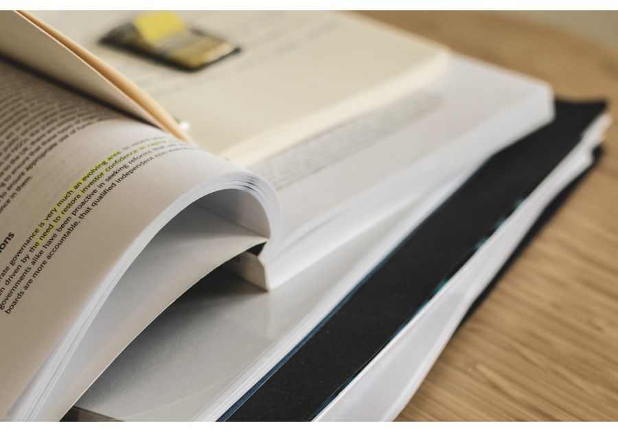 Demographic Research, a peer-reviewed, open-access journal published rEUsilience’s Scoping Review of the Empirical Literature regarding Family and Social Resilience.